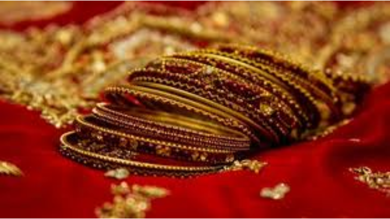 Streedhan meaning in India